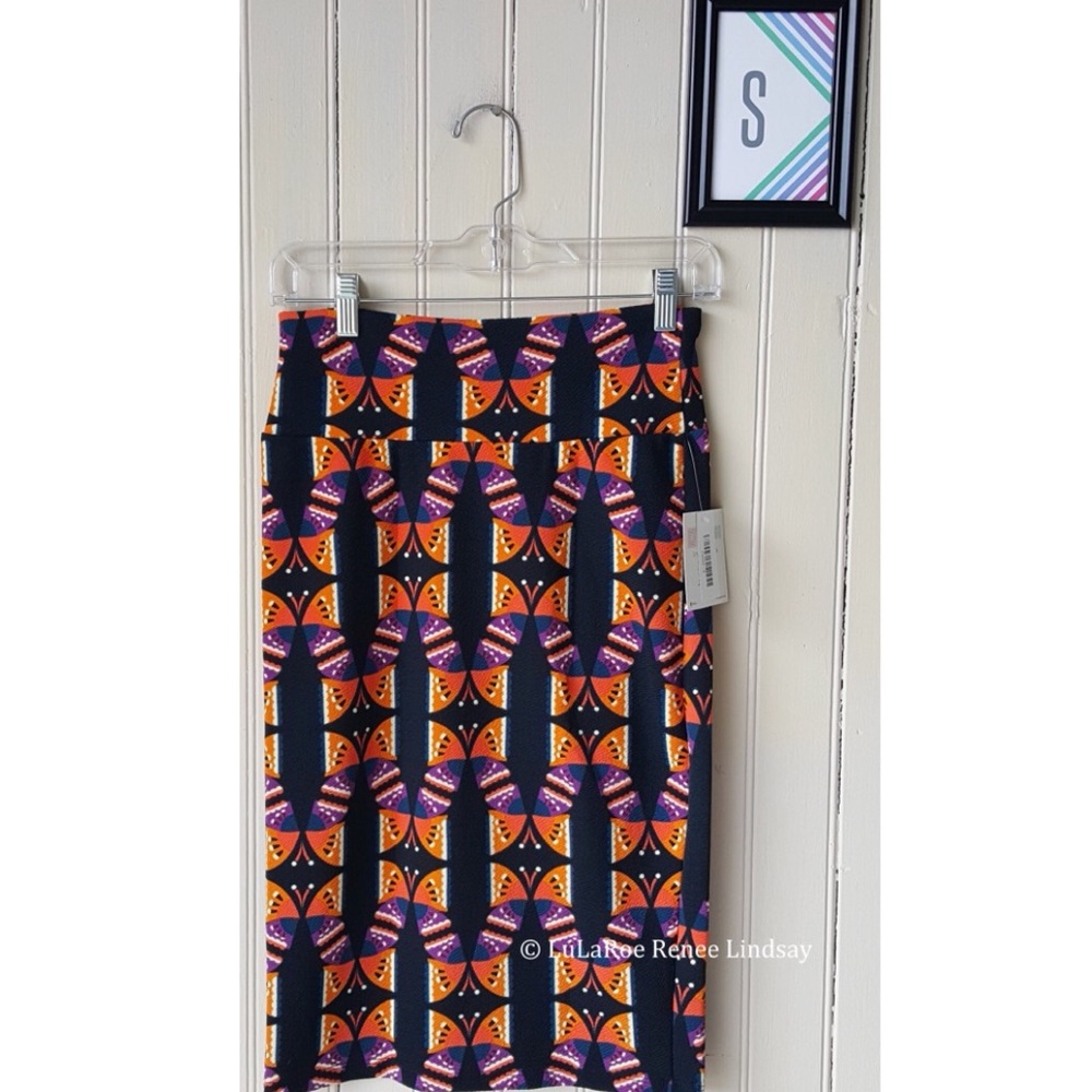 BNWT Lularoe Cassie Pencil Skirt